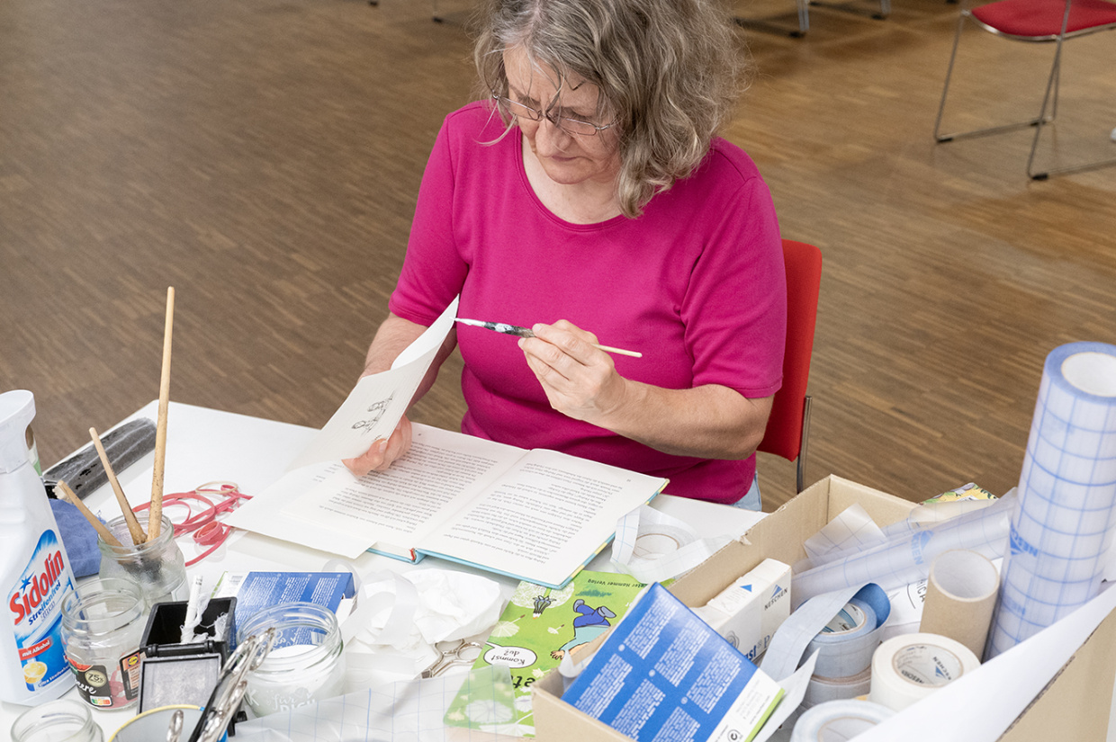 Reparatur eines Buches