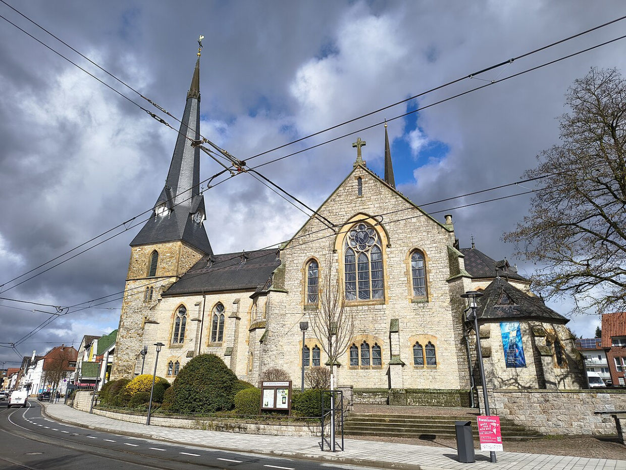 Die Ev. Bartholomäuskirche Brackwede (c) Ev.-Luth. Kirchengemeinde Bielefeld Süd