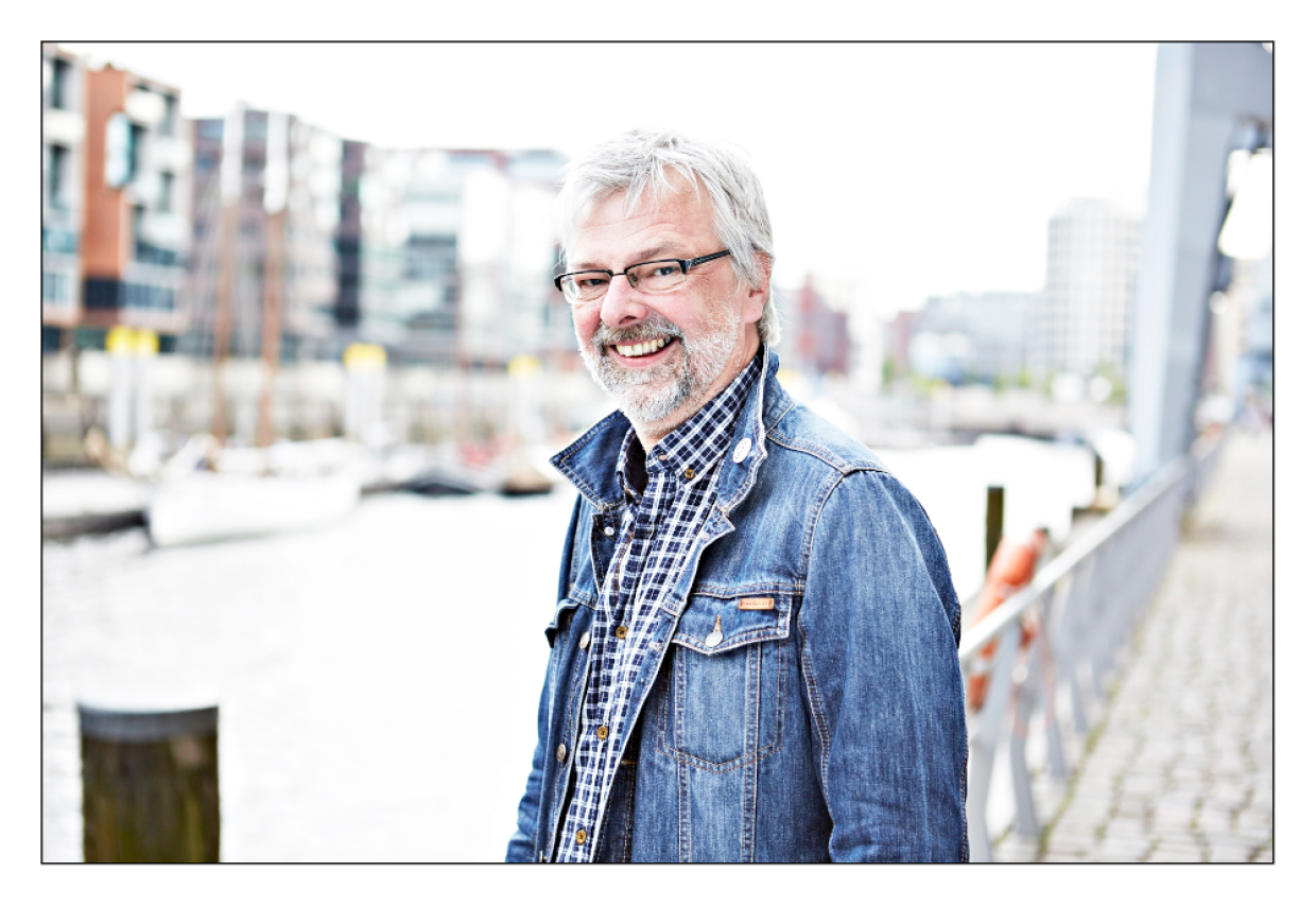 Alexander Häusser: Buchautor aus Hamburg