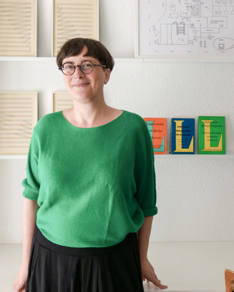 Portraitfoto der Künstlerin Marie-Pierre Bonniol.