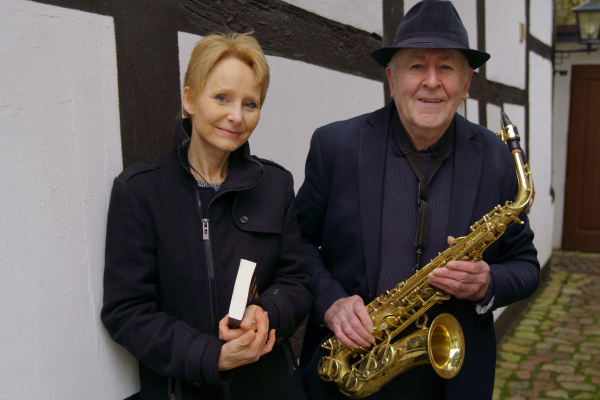 Lesung mit der Autorin Heike Rommel und Thomas Schweitzer am Saxofon