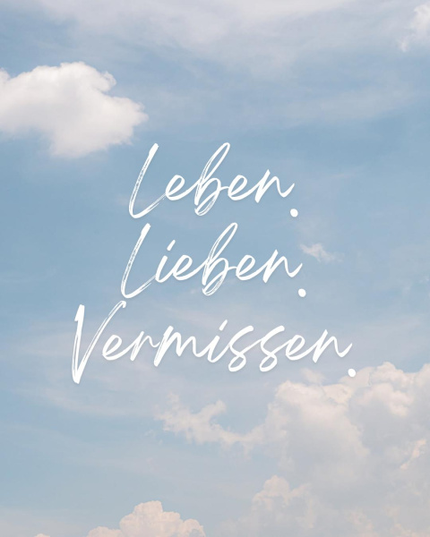 Veranstaltungsbild Wolken und der Titel der Veranstaltung